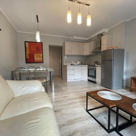 Apartament Przy Cieplickich Tezniach Jelenia Góra Exterior foto