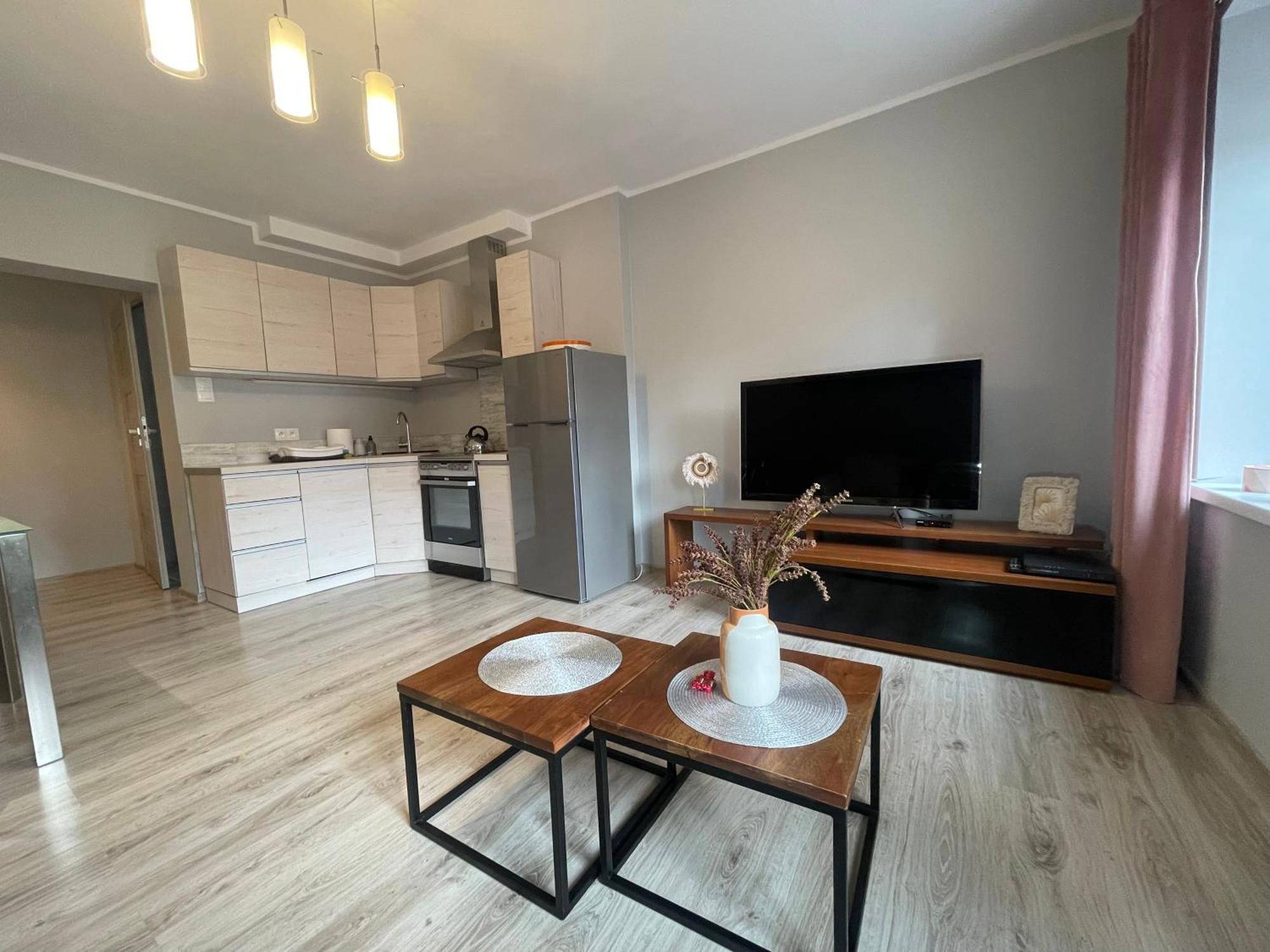 Apartament Przy Cieplickich Tezniach Jelenia Góra Exterior foto